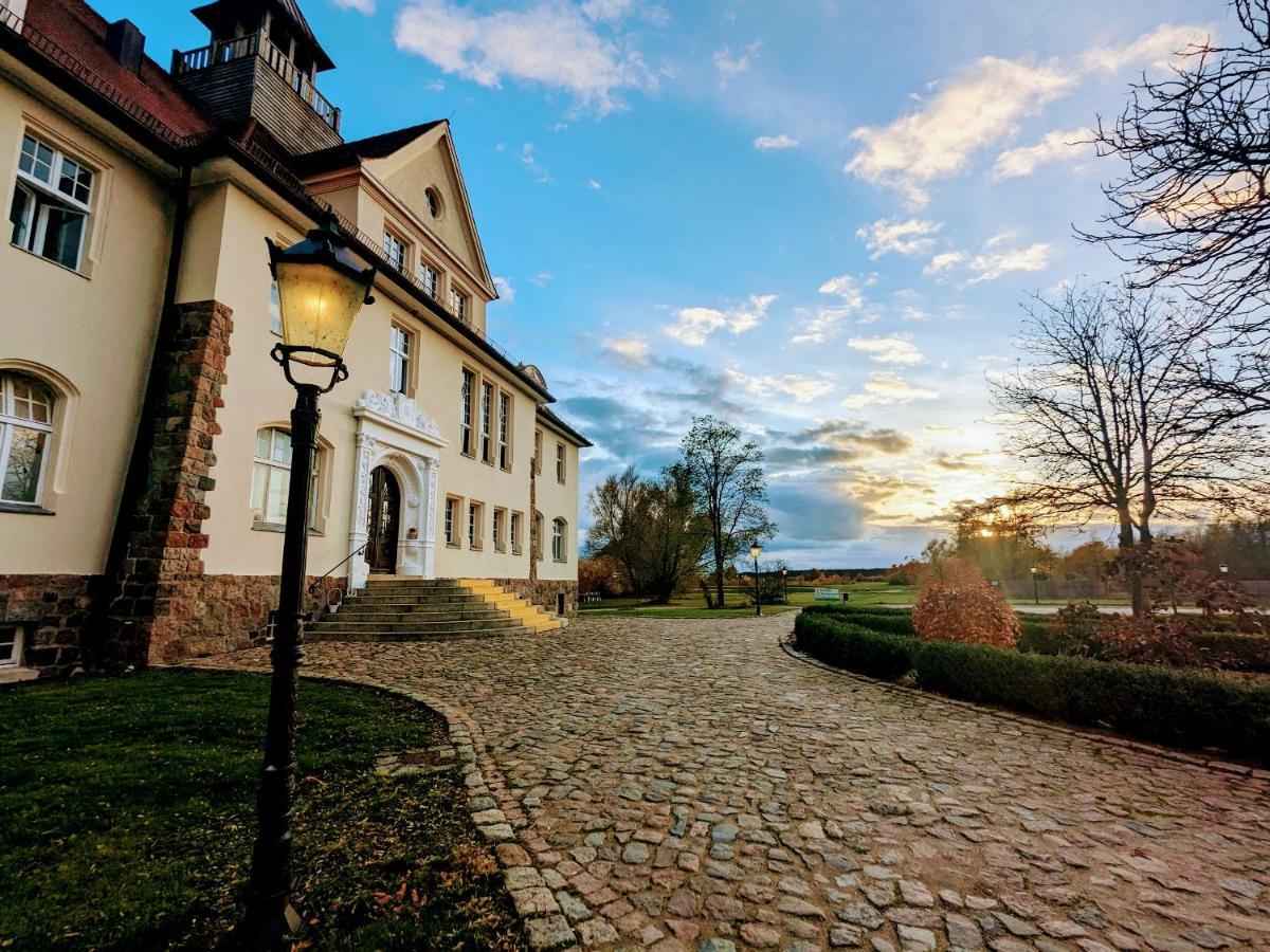 Schloss Krugsdorf Exterior photo