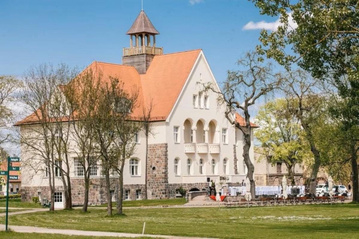 Schloss Krugsdorf Exterior photo
